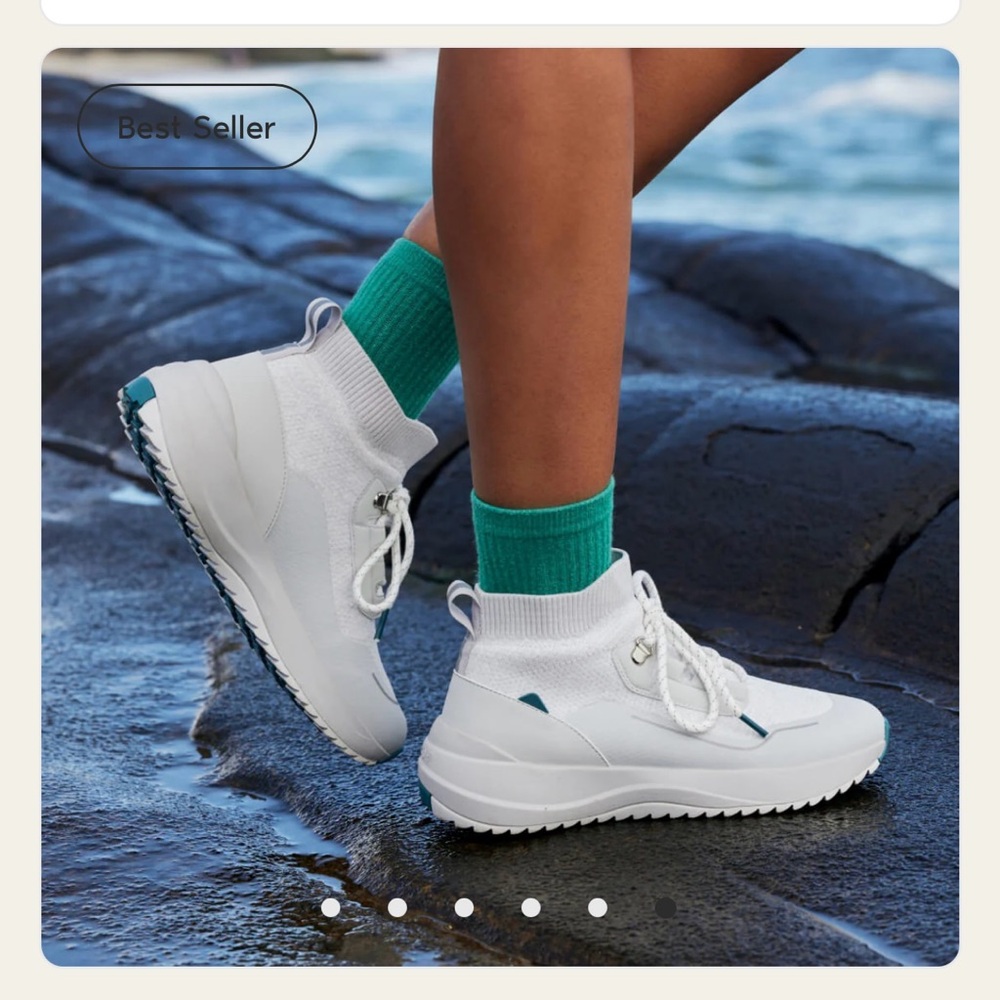 Women's Gray Sneakers